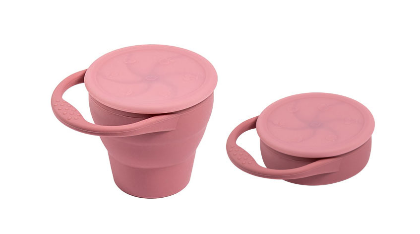 Collasible snack cup