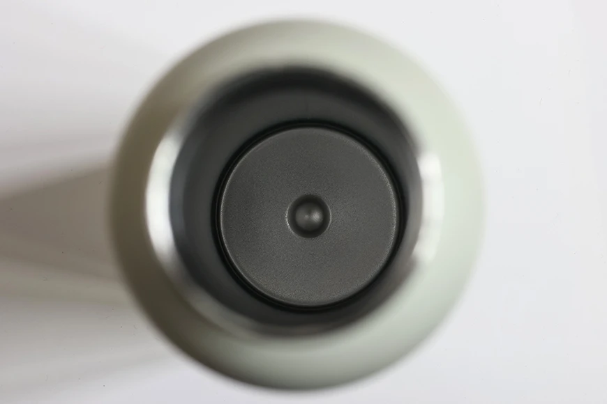 Interior bottom structure of double wall stainless steel bottle