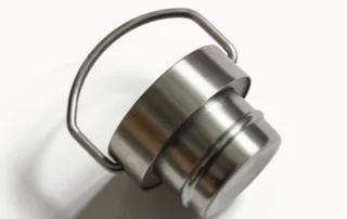 Stainless Steel Insulated Drink Bottle Metal Carry Loop Lid Detail